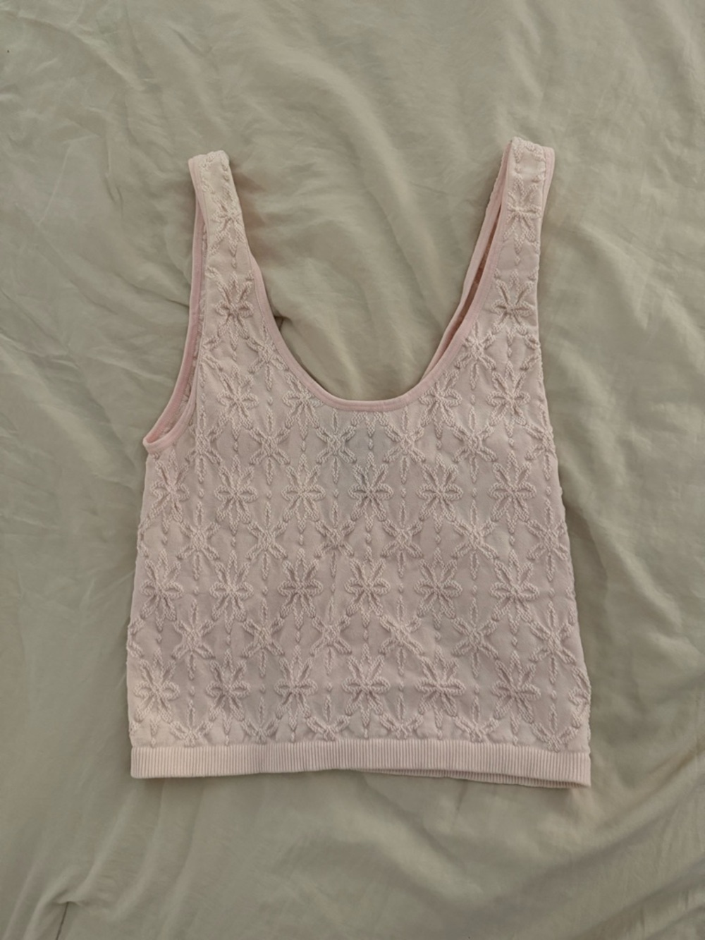 Forever 21 Light Pink Quilted Floral Tank